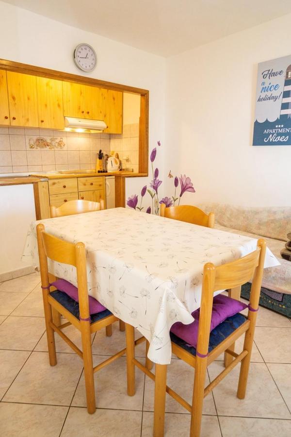 Apartment Nives Umag Eksteriør billede