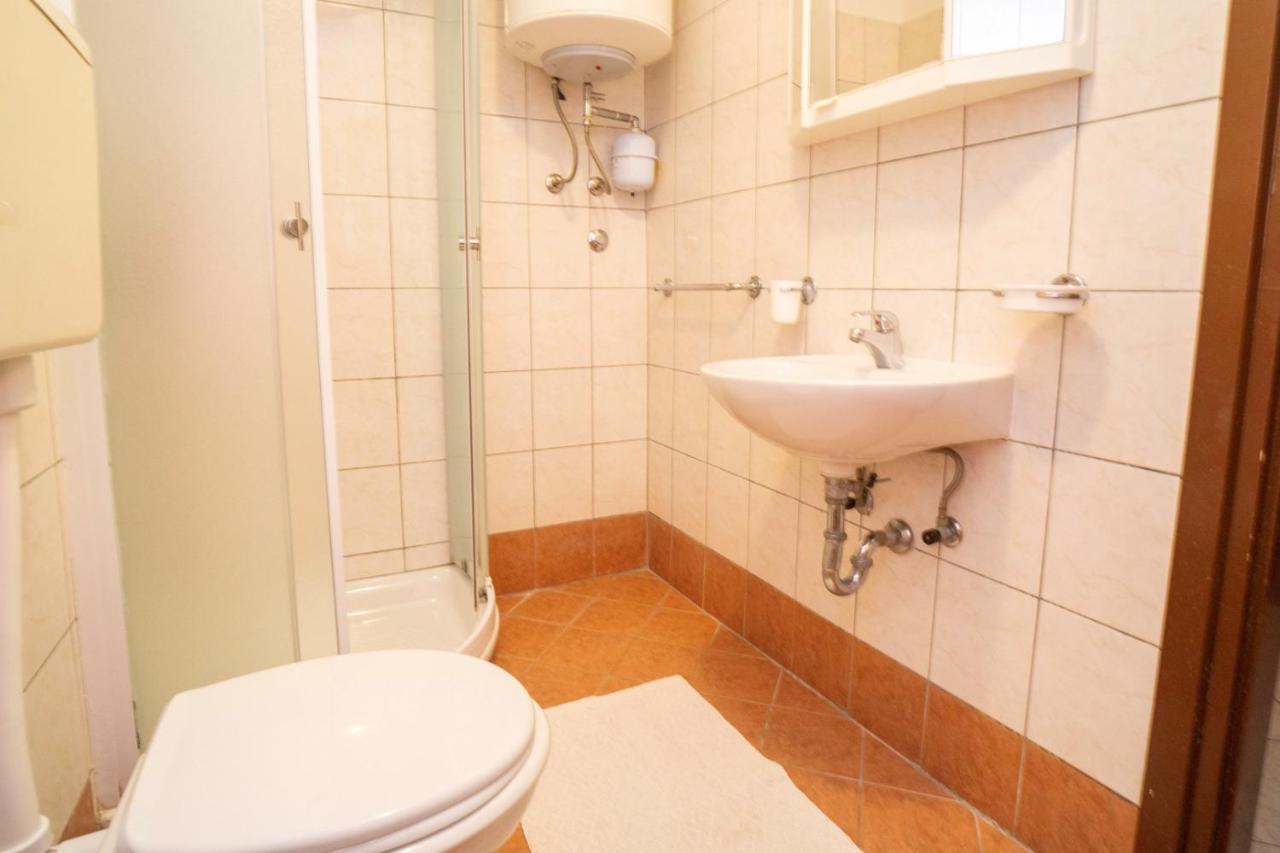 Apartment Nives Umag Eksteriør billede