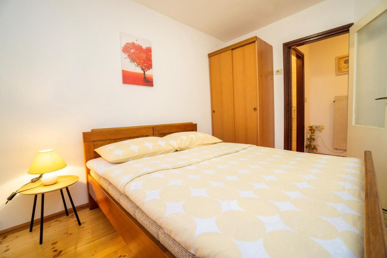 Apartment Nives Umag Eksteriør billede